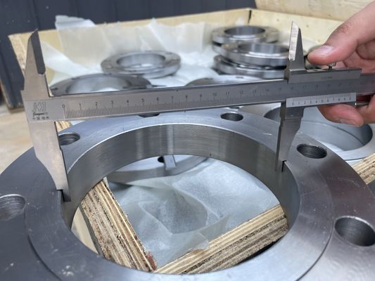 Olie-gecoate lasstaalflens van klasse 300 voor installatie van industriële leidingen