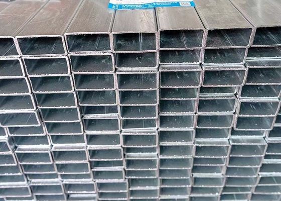 Gecertificeerde beklede gegalvaniseerde stalen secties Precieze holle buizen in verschillende afmetingen
