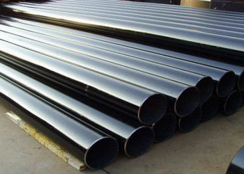 ASTM A53 Zwart geverfd, longitudinaal gelast, geboveld stalen buis 21.3 mm-660 mm OD