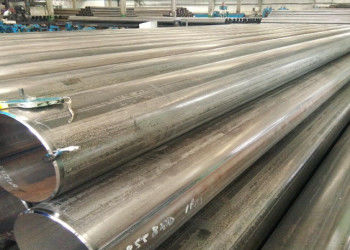 Olie- en gasindustrie ERW-staalpijp met platte/bevelde/gegoede uiteinden Lengte 5,8m-12m