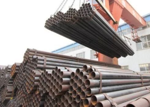 Q195-A572 Gr.50 Precision and Strength Carbon/Stainless/Alloy Steel Pipe met eindbeschermingskappen