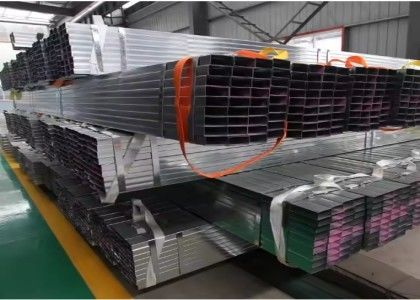Structuur Stalen buizen Stalen holle secties 6m lengte Zonne-structurele componenten hekpost