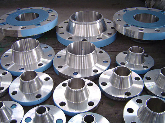 Duurzame gesmeed roestvrij staal flenzen perfect voor zware toepassingen in 1/2 24 inch maten