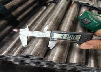 Anti-roest olie koolstofstaal buis ASTM A106 ± 5% Tolerantie