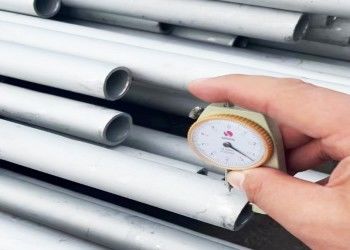 Roestvrijstalen buizen met 0,3 mm-150 mm dikte 1/4 inch - 48 inch grootte en 2000 mm-12000 mm lengte