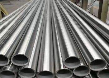 Aanpasbare naadloze stalen buizen met 2PE 3PE en 2PP coating voor hoge duurzaamheid