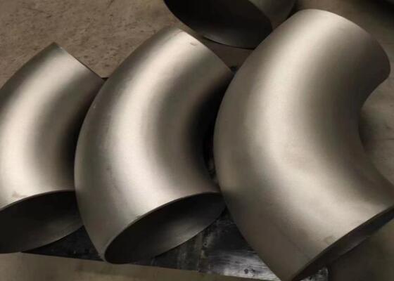 304 roestvrijstalen pijpleiningen met achterste lasverbinding Hoge corrosiebestendigheid en nauwkeurige bewerkingstolerantie +/-0,01 mm