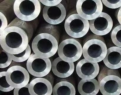 SCH80 Naadloze Stalen Buis met BA Oppervlakteafwerking en Aangepaste Lengtes 1-12m