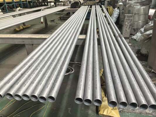 Naadloze stalen buis met wanddikte van 2 mm tot 60 mm, FBE-coating en aangepaste lengte voor industriële toepassingen