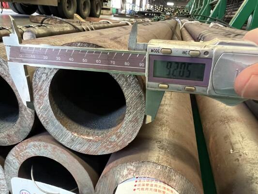 Koudgetrokken warmtewisselaar Stalen buis met 0,7-30 mm wanddikte en ronde vorm voor industriële warmteoverdracht