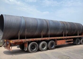5 mm-25,4 mm wanddikte SSAW-staalpijpkwaliteit X42-X60 met ontwaaiingsverwerkingsservice voor vloeistoftransport